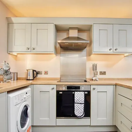 Remarkable Central Gems Of - Sleeps 18! *